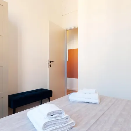 Vittani Palace - The Red Appartement