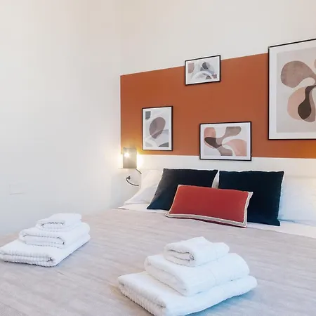 Vittani Palace - The Red Apartament Como