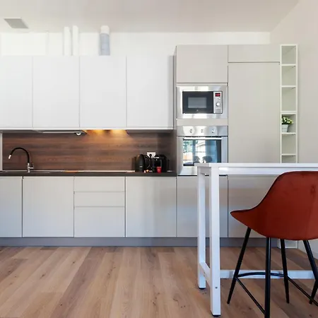 Vittani Palace - The Red *