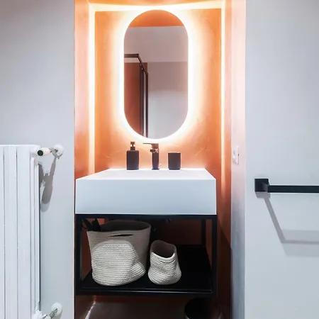 Vittani Palace - The Red Apartamento