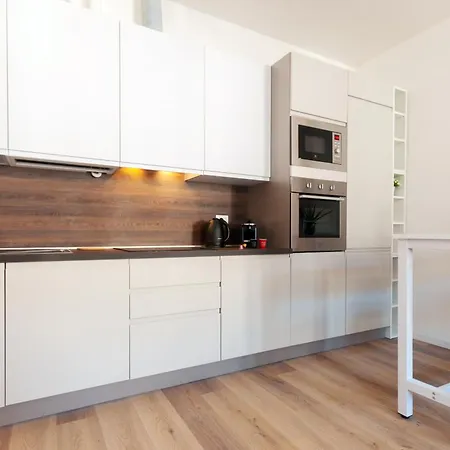 Vittani Palace - The Red * Como