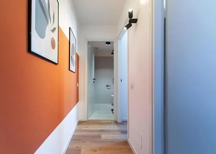 Vittani Palace - The Red