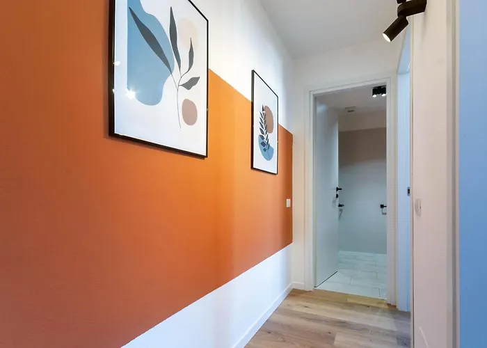 Vittani Palace - The Red