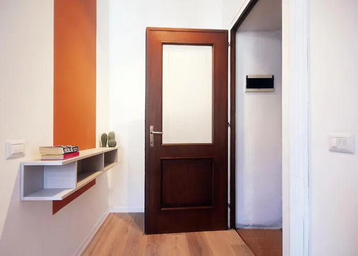 Apartman Vittani Palace - The Red Como